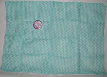 Disposable Beach Towel in Non-Woven Material (YT-718)