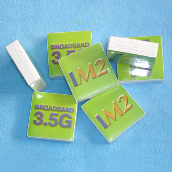 Compressed T-Shirt in Square Shape (YT-767)